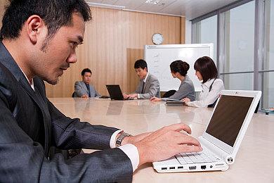 《最终幻想11》开发者访谈 20年经典回顾与展望